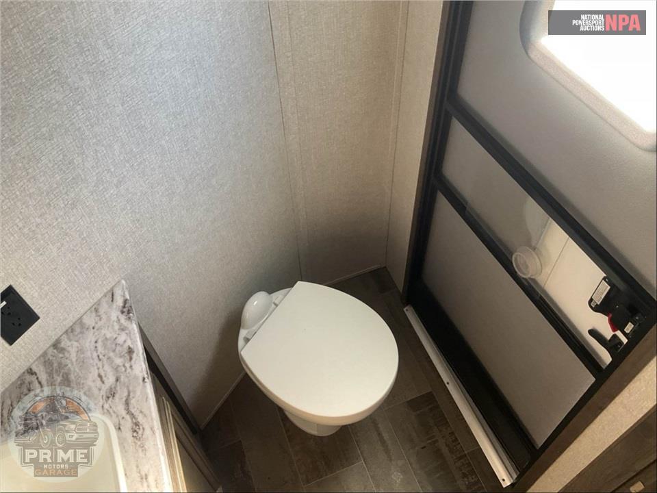 2019 Keystone Rv M-362 RD - MONTANA HIGH COUNTRY FIFTH WHEEL SERIES — фото 19