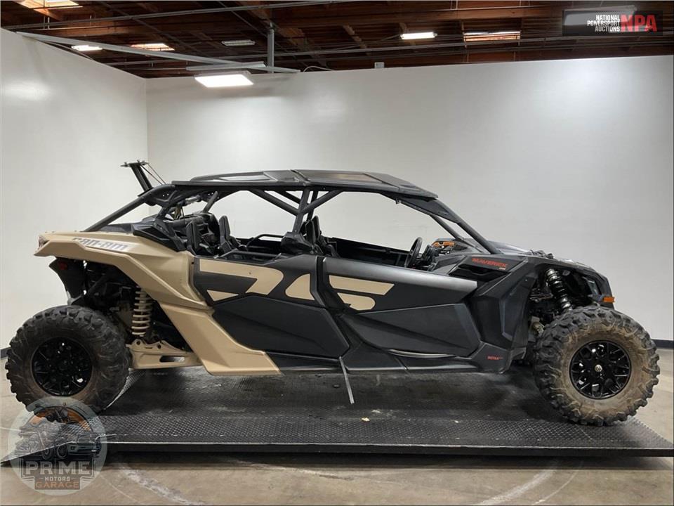 2023 Can-Am MAVERICK X3 MAX DS TURBO 64 (TAN/BLACK) — фото 1