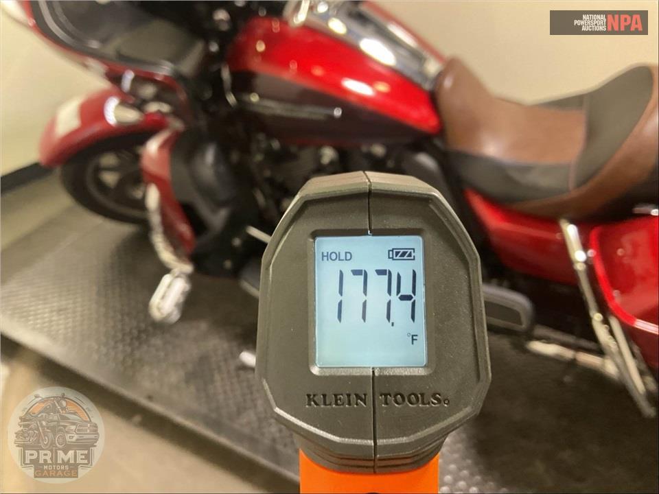 2018 Harley-Davidson FLTRU ROAD GLIDE ULTRA — фото 8