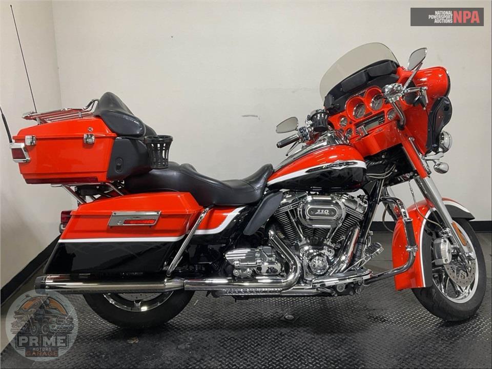 2012 Harley-Davidson FLHTCUSE7 SCREAMIN EAGLE — фото 1