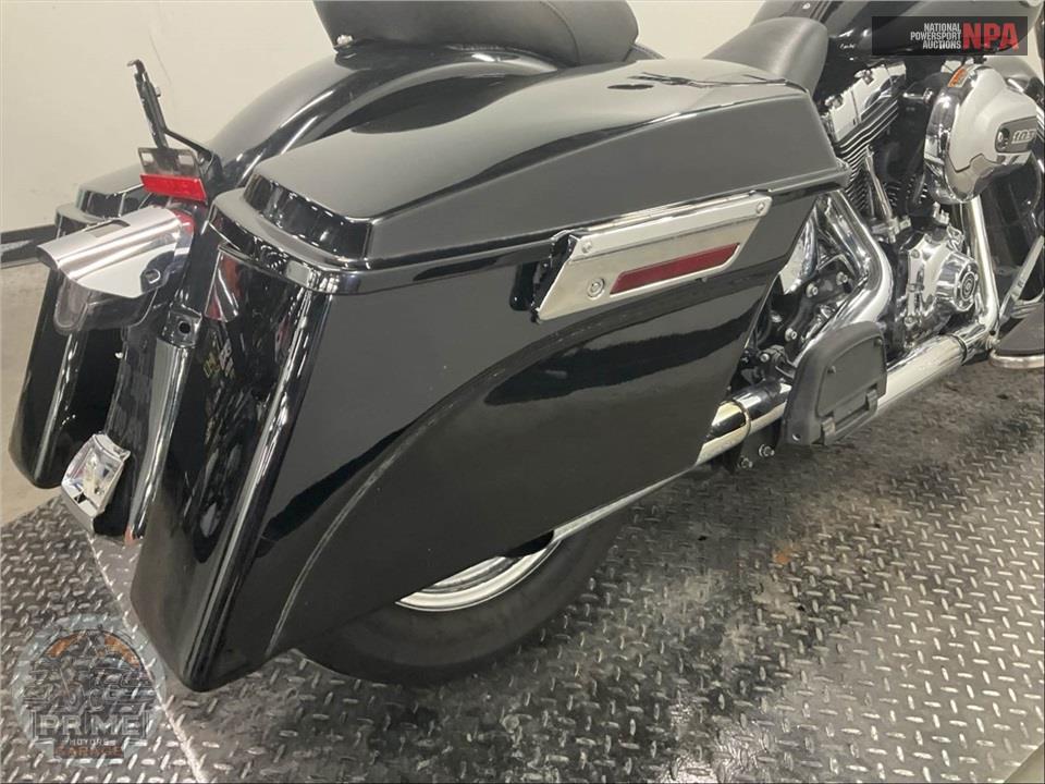2017 Harley-Davidson FLSTC HERITAGE SOFTAIL CLASSIC — фото 21