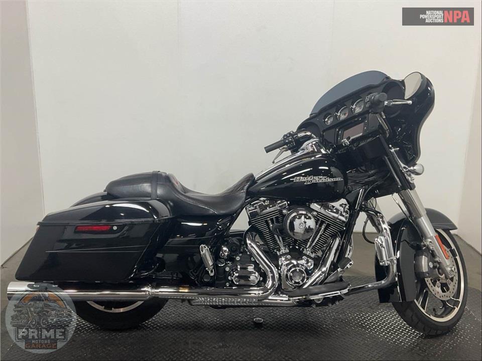 2015 Harley-Davidson FLHXS STREET GLIDE SPECIAL — фото 1