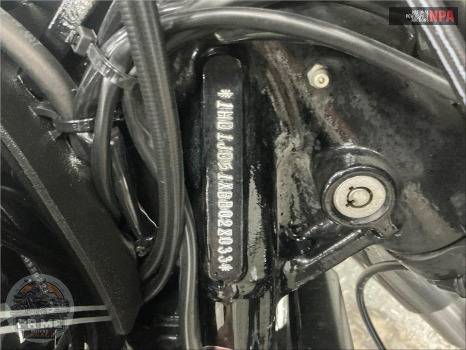 2011 Harley-Davidson FLSTN SOFTAIL DELUXE — фото 20