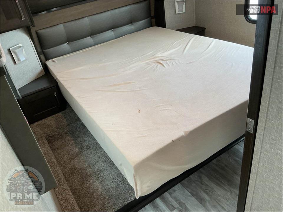 2022 Grand Design Recreational Vehicles M-268BH - REFLECTION 150 FIFTH WHEEL SERIES — фото 11