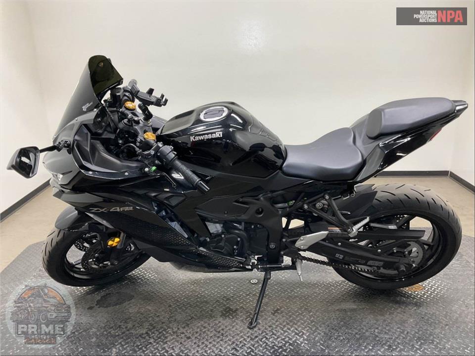 2024 Kawasaki ZX400SRFBL NINJA ZX-4RR (ABS) — фото 3