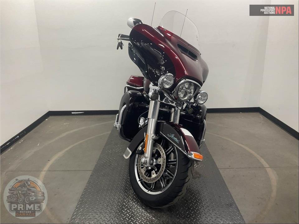 2015 Harley-Davidson FLHTK ELECTRA GLIDE ULTRA LIMITED — фото 2