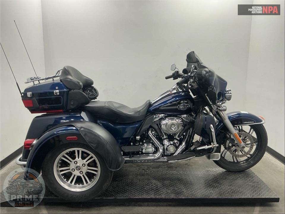 2012 HARLEY-DAVIDSON FLHTCUTG TRIGLIDE UL CLSC