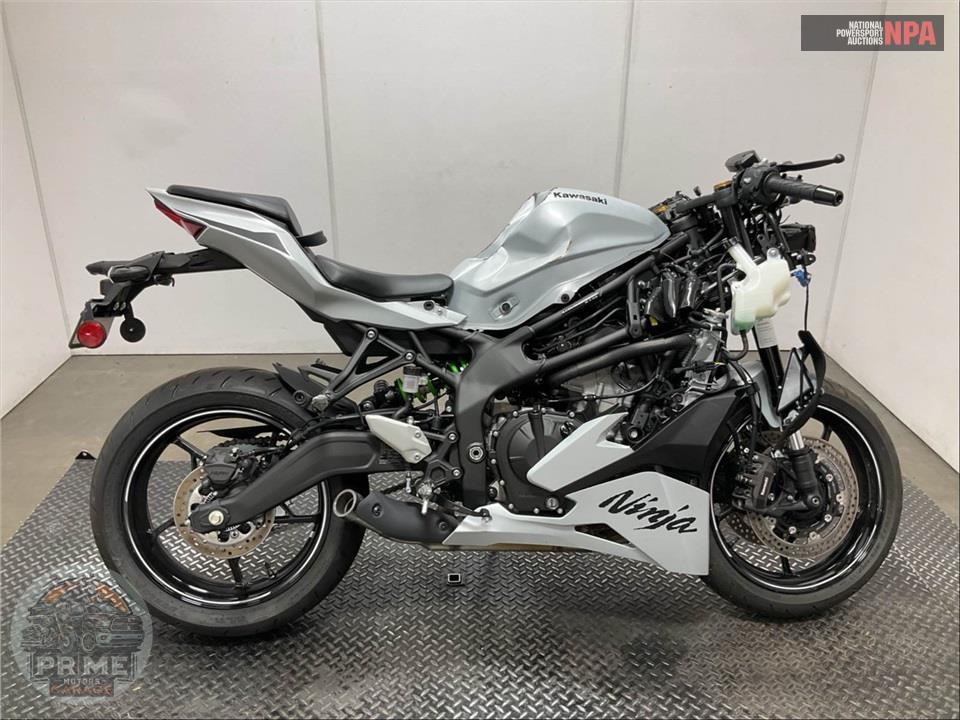 2025 Kawasaki ZX400PSFNL NINJA ZX-4R (ABS) — фото 1