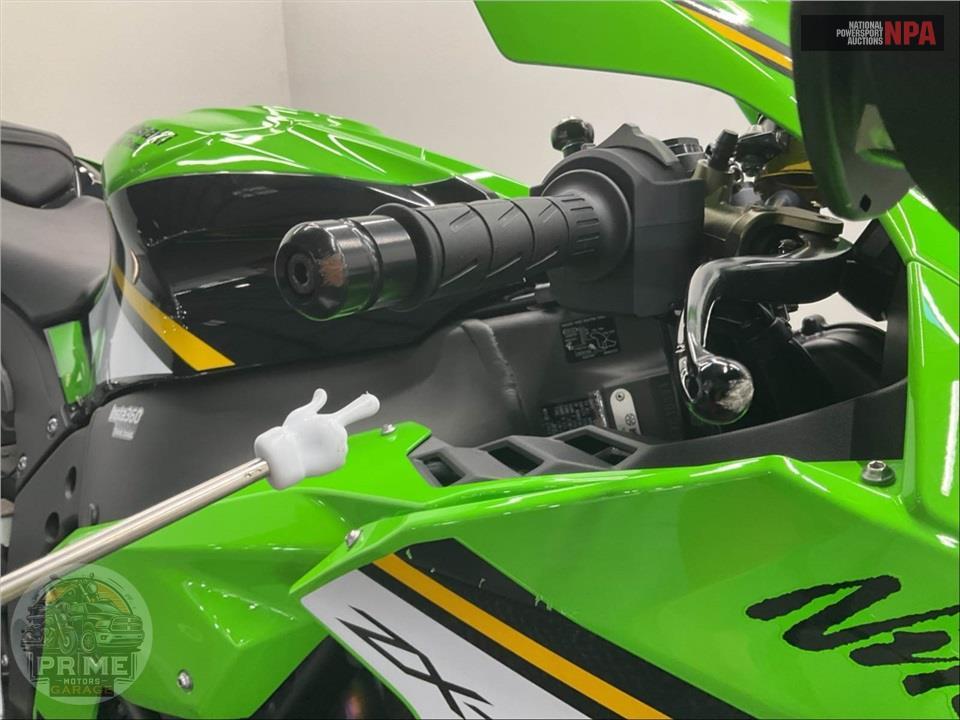 2025 Kawasaki ZX1002MSFAL NINJA ZX-10R — фото 19
