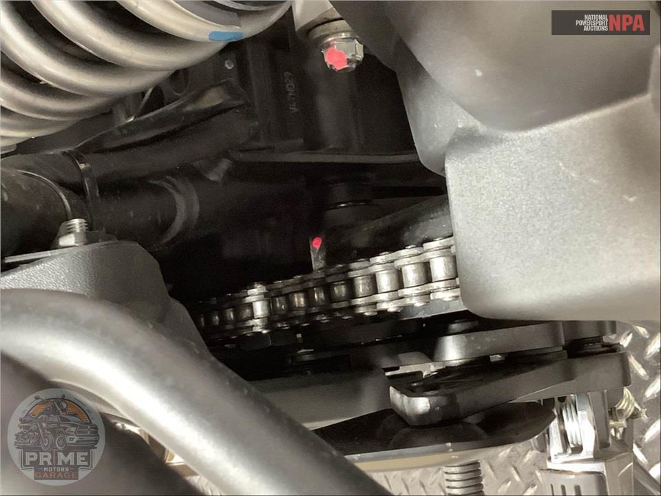 2025 Yamaha XSR700 — фото 9