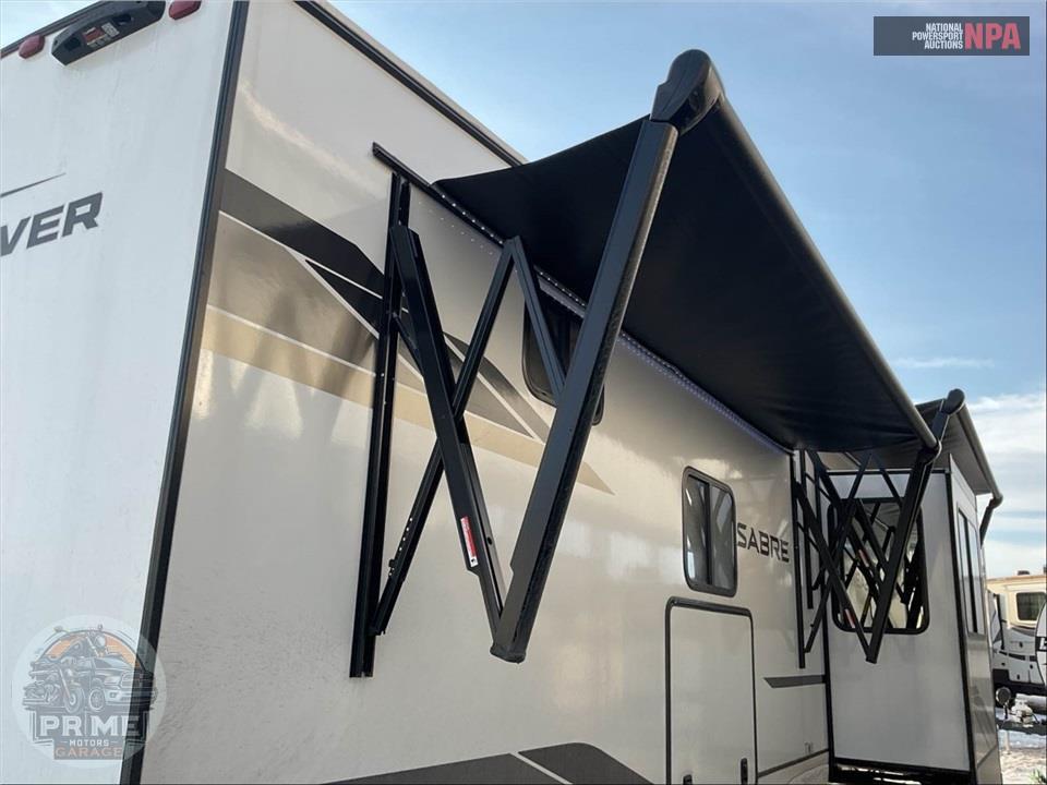 2025 Sabre By Forest River M-37FLH - FIFTH WHEEL SERIES — фото 27