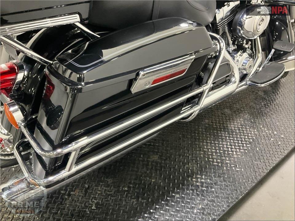 2012 Harley-Davidson FLHTC ELECTRA GLIDE CLSC — фото 21
