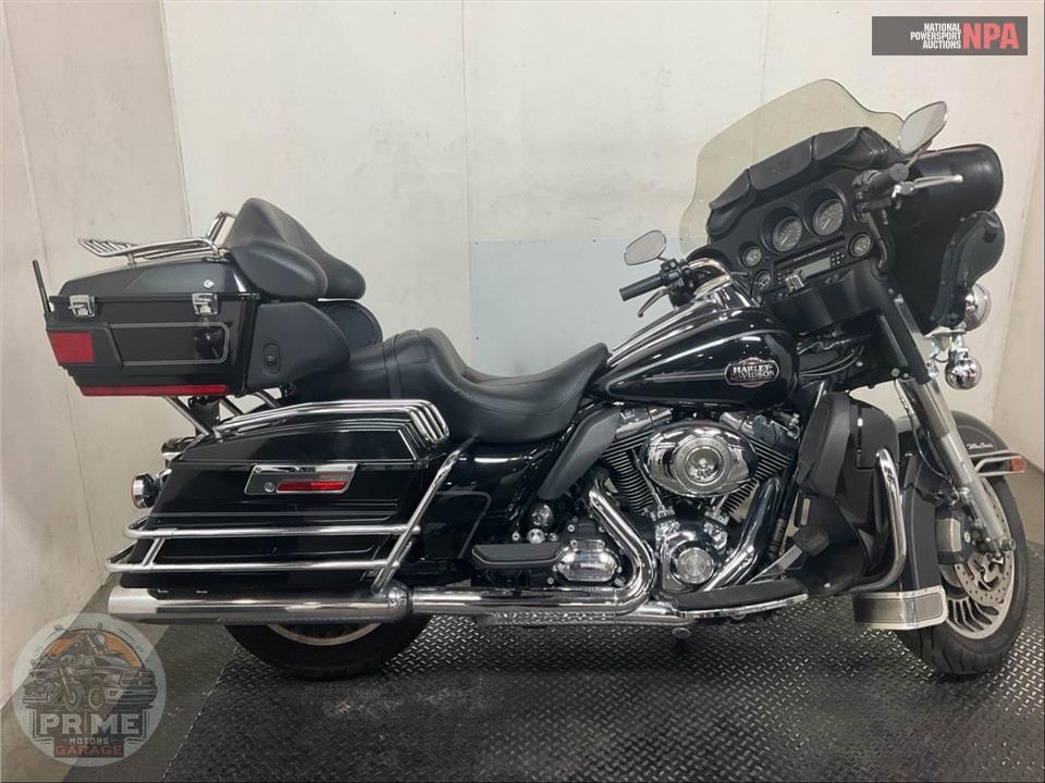 2011 Harley-Davidson FLHTCU UL CLSC EL GLIDE — фото 1