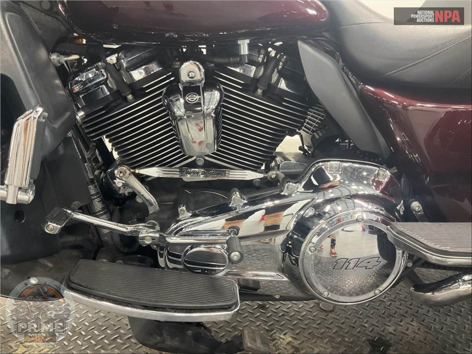 2019 Harley-Davidson FLHTCUTG TRI GLIDE ULTRA — фото 7