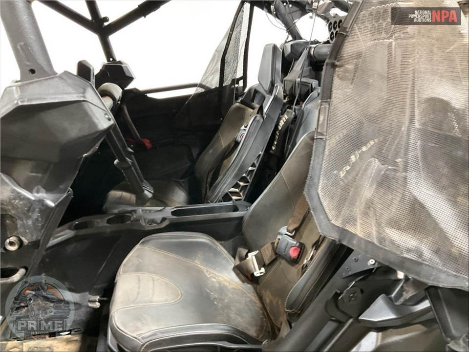 2017 Can-Am MAVERICK X3 MAX X RS TURBO R — фото 22