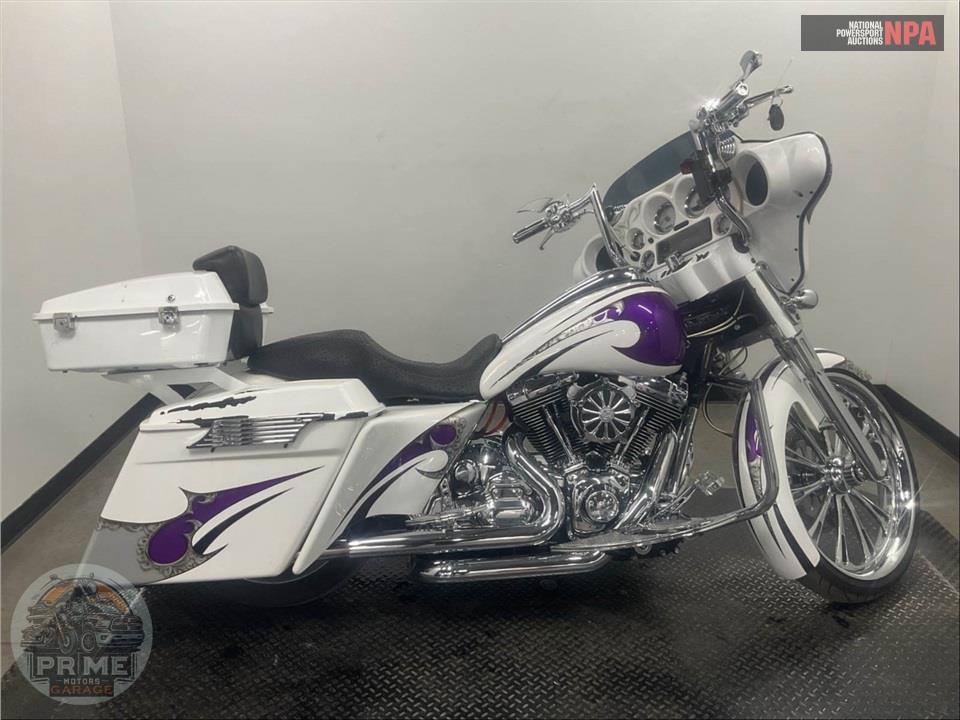 2012 Harley-Davidson FLHX STREET GLIDE — фото 1