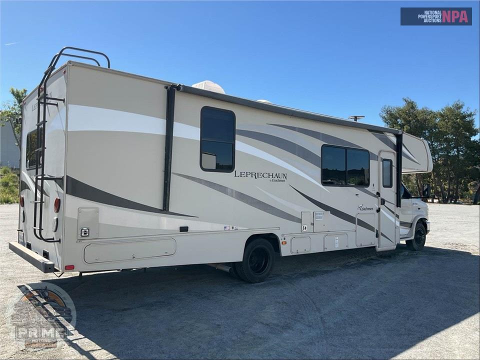 2019 Coachmen By Forest River M-311 FS E450 - LEPRECHAUN SERIES — фото 3