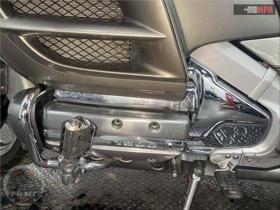 2002 Honda GL18002 GOLDWING — фото 7