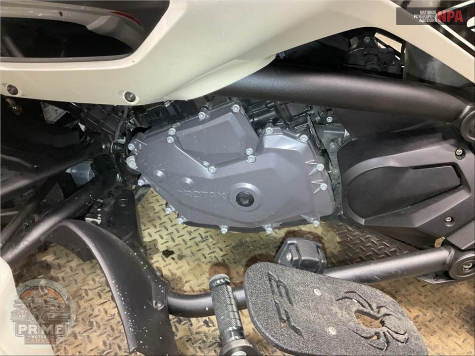 2024 Can-Am SPYDER F3-T — фото 7