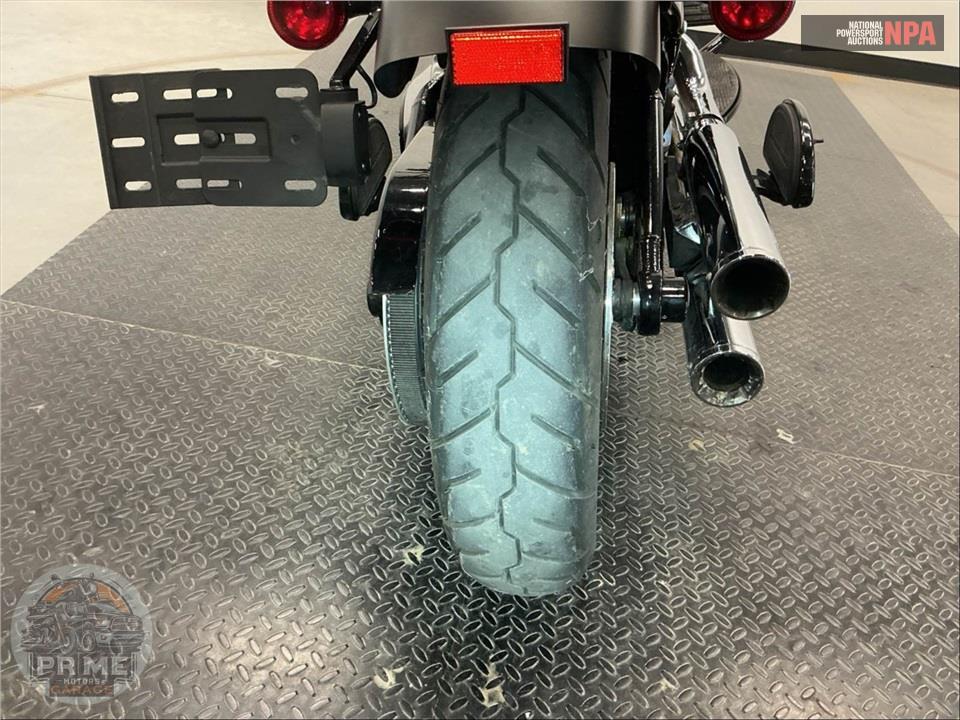 2020 Harley-Davidson FLSL SOFTAIL SLIM — фото 22