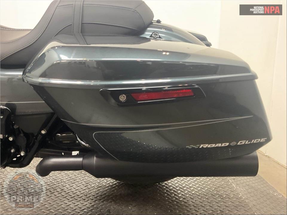 2025 Harley-Davidson FLTRX ROAD GLIDE — фото 15