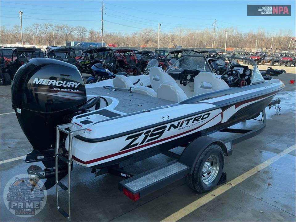 2019 Tracker Marine Z19 SPORT(**) NITRO SERIES L=19/E=1 150HP MERCURY OB — фото 4