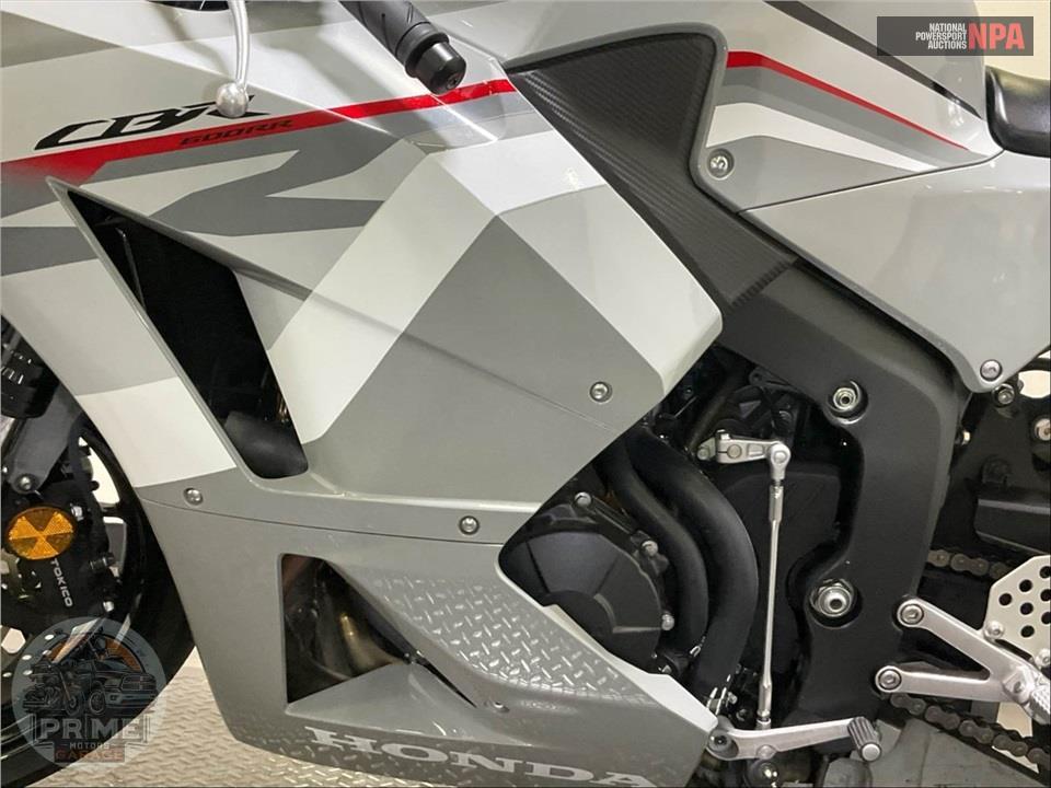 2026 Honda CBR600RR — фото 7