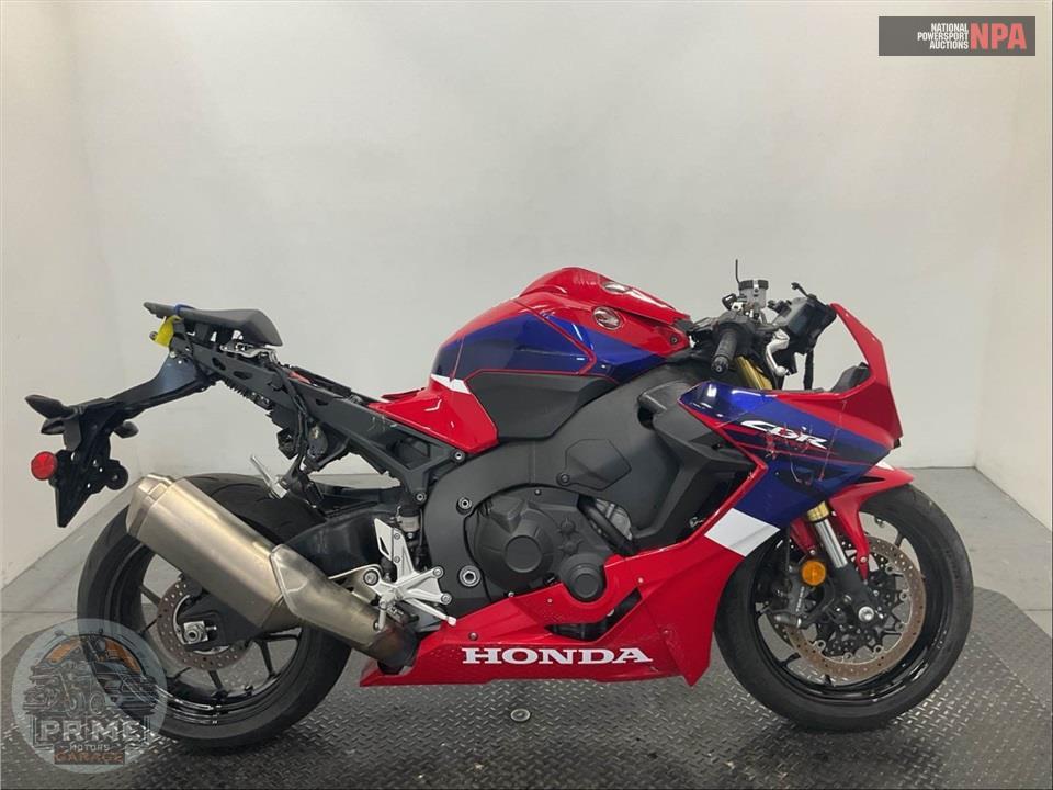 2023 Honda CBR1000RR — фото 1