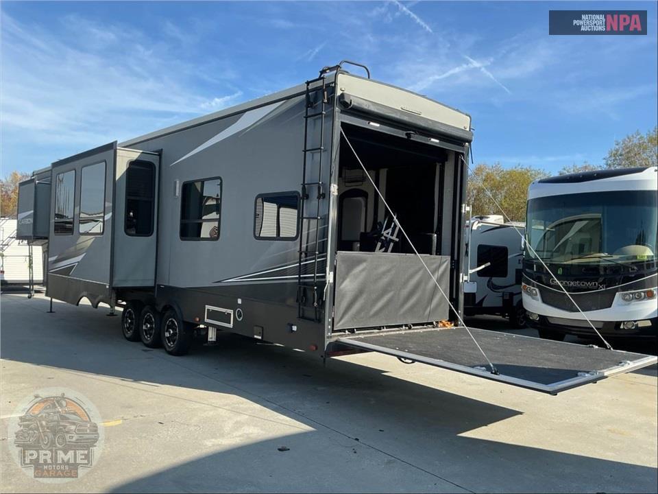 2019 Keystone Rv M-417 - CARBON TOY HAULER TOY HAULER SERIES — фото 3