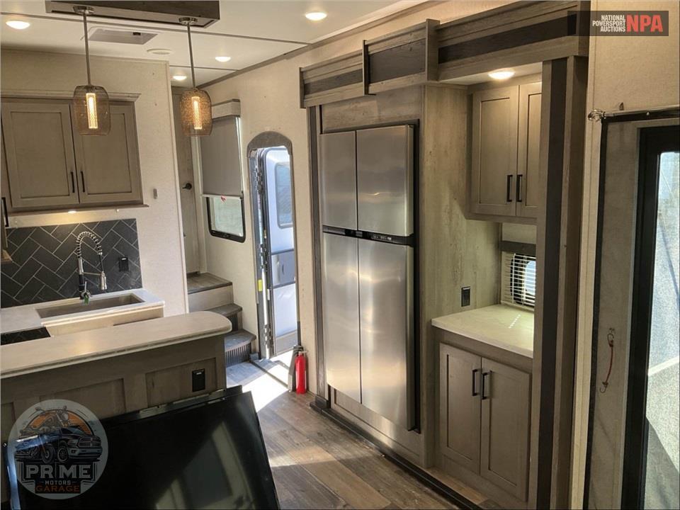 2020 Keystone Rv M-429 - RAPTOR TOY HAULER TOY HAULER SERIES — фото 8