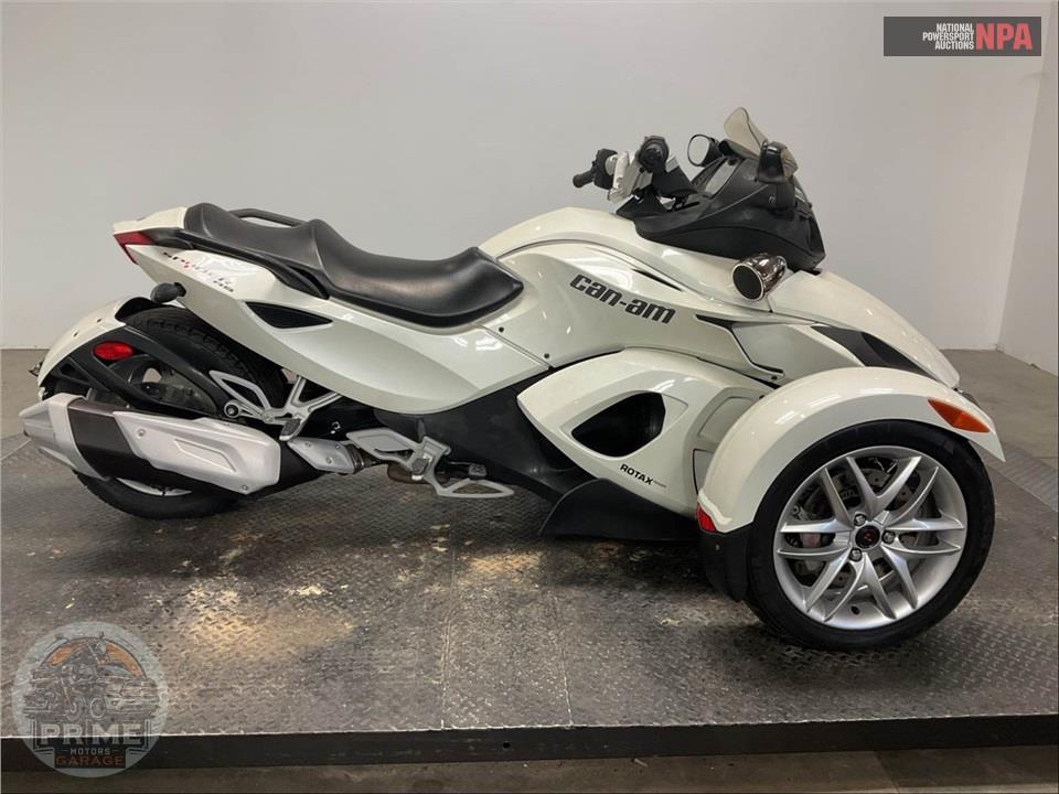 2014 CAN-AM SPYDER RS SM5