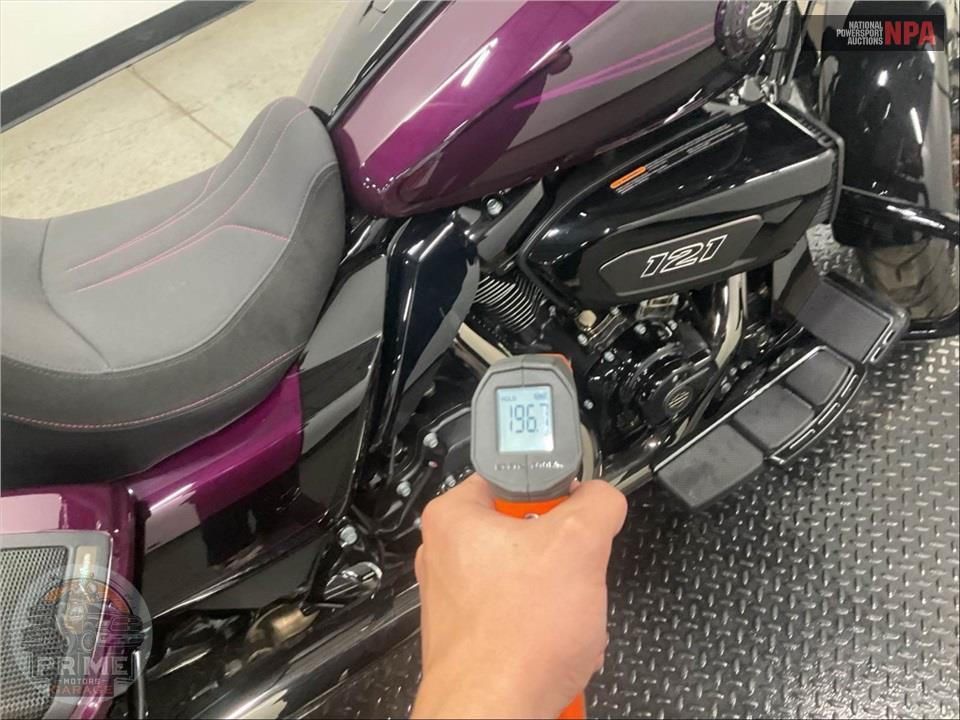 2025 Harley-Davidson FLHXSE CVO STREET GLIDE — фото 8