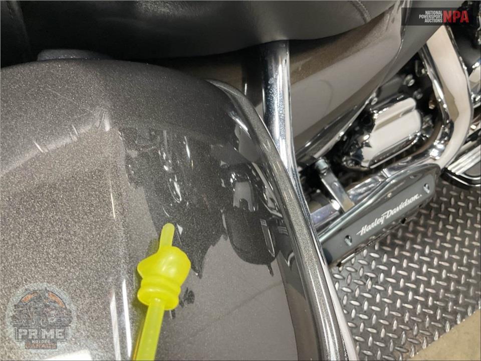 2019 Harley-Davidson FLTRU ROAD GLIDE ULTRA — фото 28
