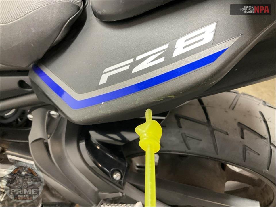 2013 Yamaha FZ8 — фото 14