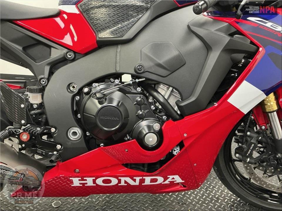 2024 Honda CBR1000RR — фото 6