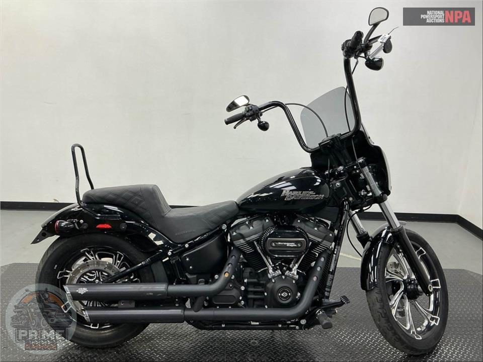 2018 Harley-Davidson FXBB STREET BOB — фото 1
