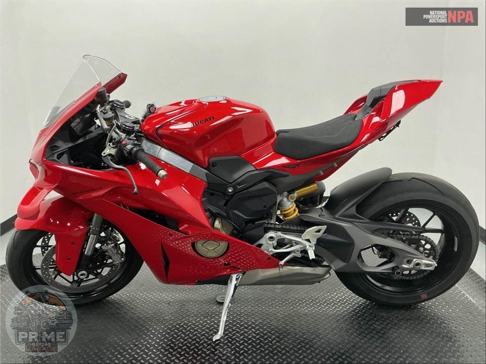2025 Ducati PANIGALE V4 — фото 3