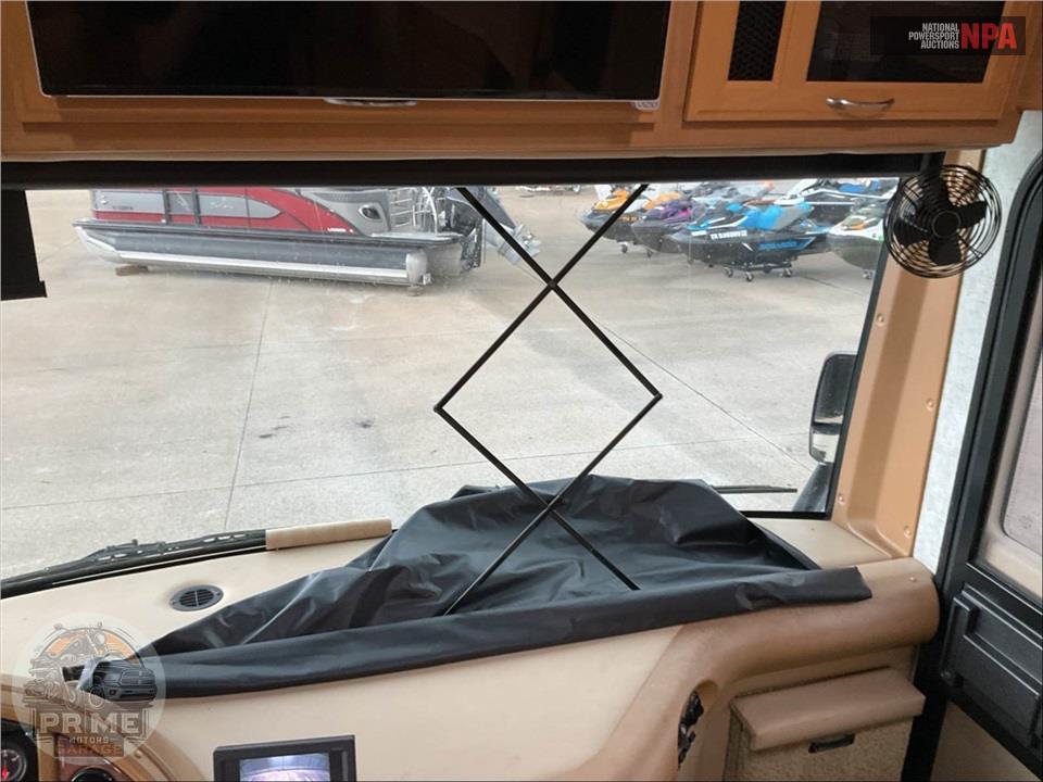 2008 Bounder M-38F FREIGHTLINER 325HP — фото 29