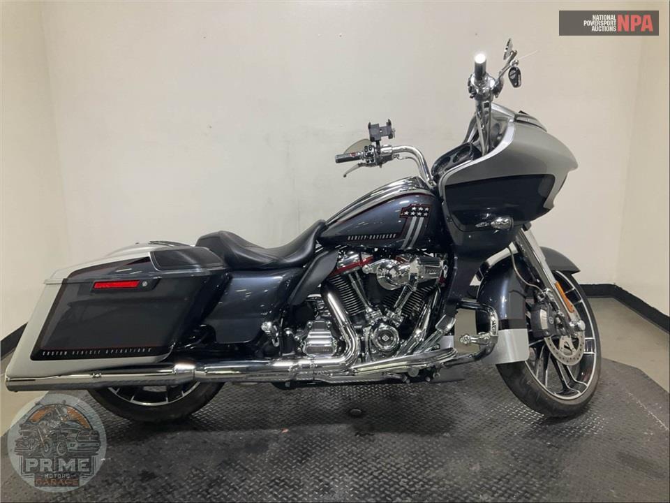 2019 Harley-Davidson FLTRXSE CVO ROAD GLIDE — фото 1
