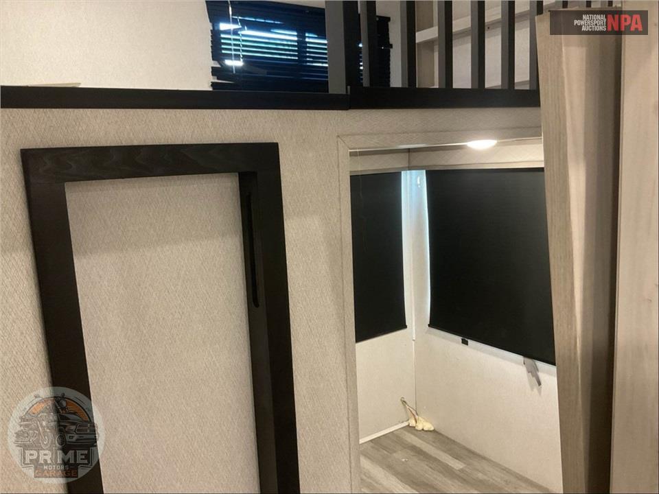 2023 East To West M-375BH-OK - TANDARA FIFTH WHEEL SERIES — фото 14