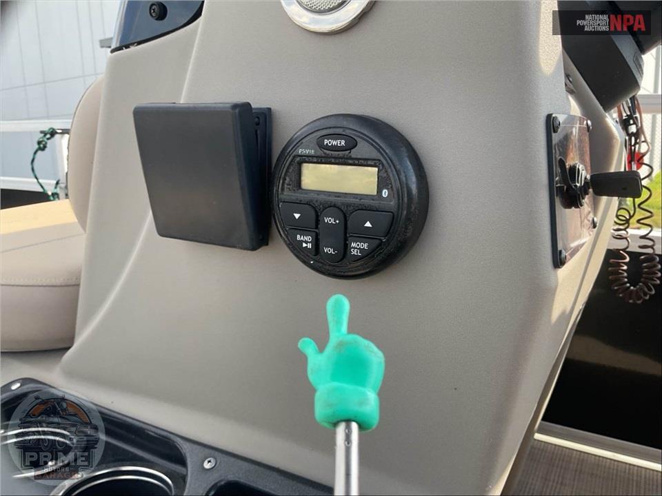 2021 Tracker Marine BASS BUGGY 16 XL SUN TRACKER SERIES L=18/E=1-50HP MERCURY OB — фото 18