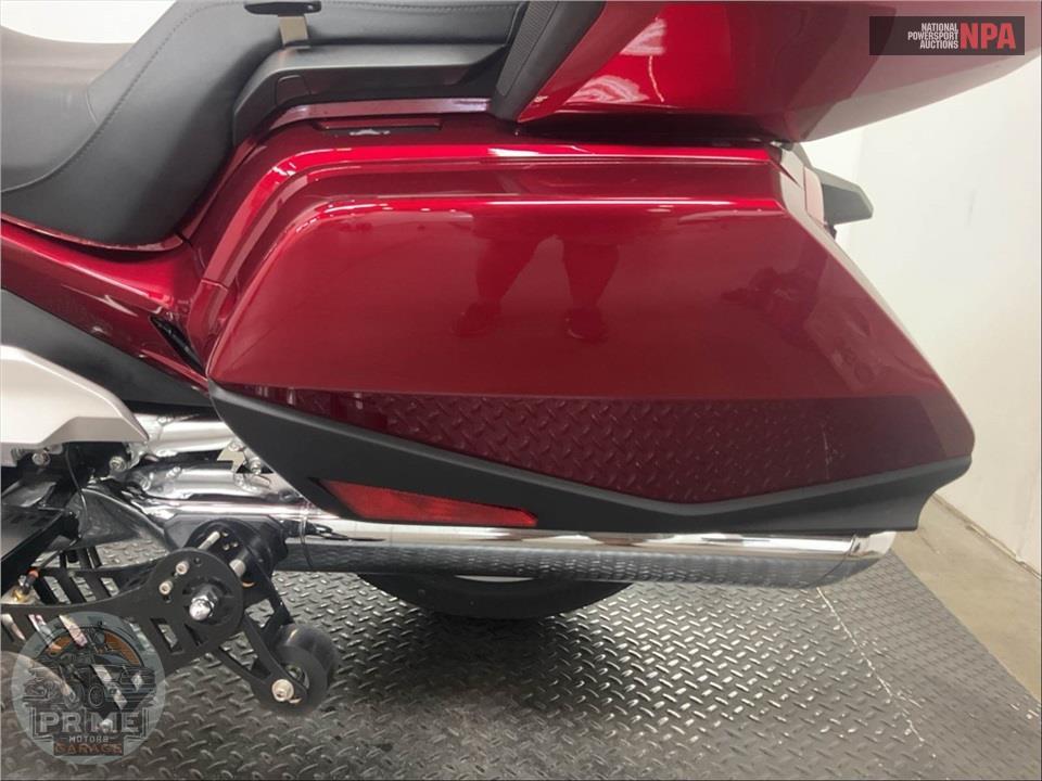 2018 Honda GL1800D GOLDWING TOUR DCT (BLUE) — фото 13