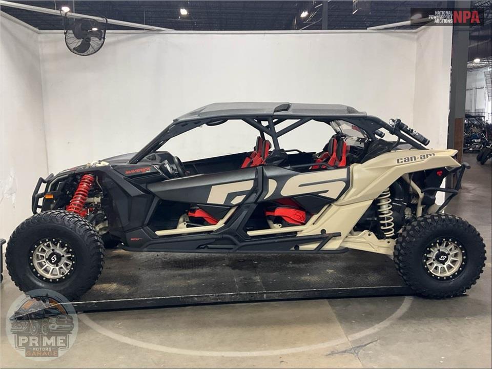2023 Can-Am MAVERICK X3 MAX X RS TURBO RR 72 (BLUE/TAN/RED) — фото 3