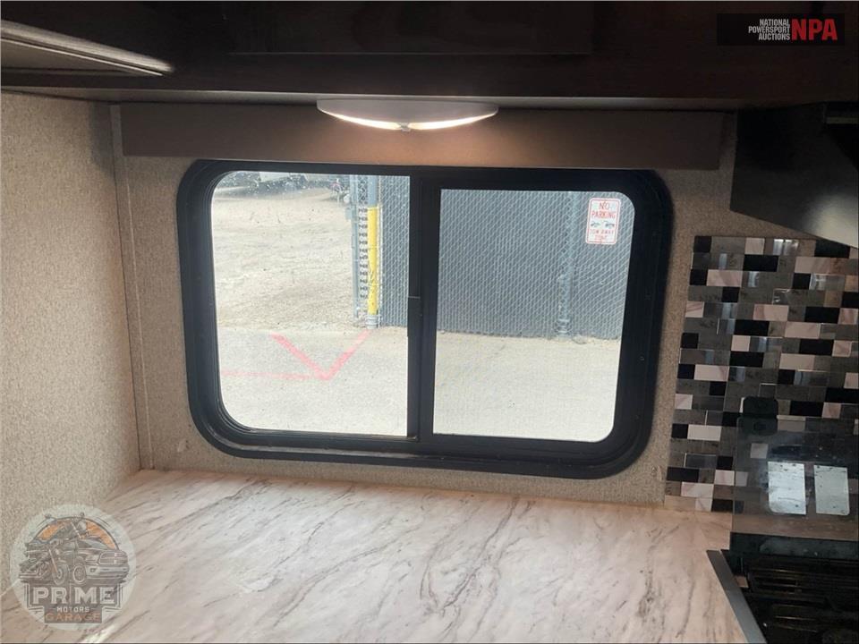 2020 Keystone Rv M-302 FWRK - SPRINGDALE FIFTH WHEEL SERIES — фото 19
