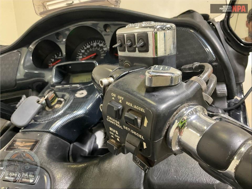 2002 Honda GL18002 GOLDWING — фото 46