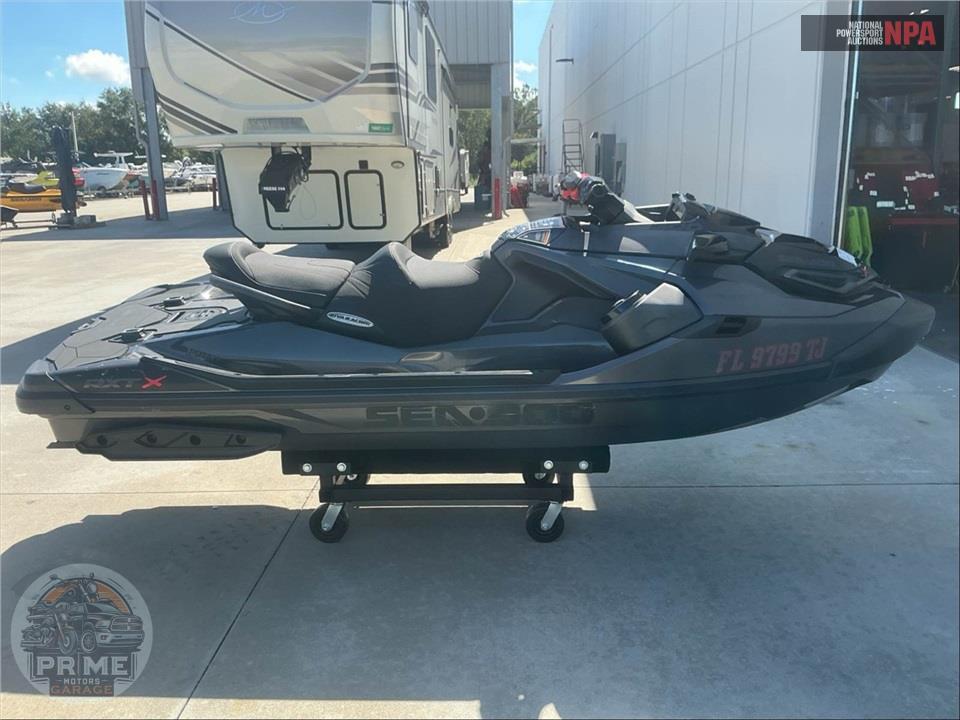 2022 Seadoo/Brp RXT-X300 TCH PKG PREM CLR — фото 1