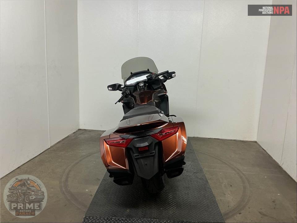 2018 Honda GL1800B GOLDWING — фото 4