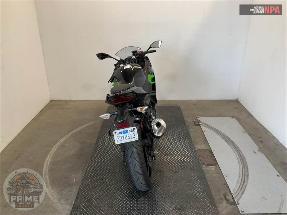 2023 Kawasaki EX400HPFNN NINJA 400 — фото 4