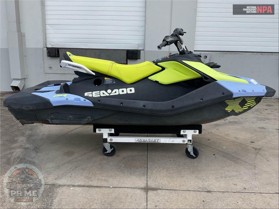 2024 Seadoo/Brp SPARK 3UP TRIXX — фото 1