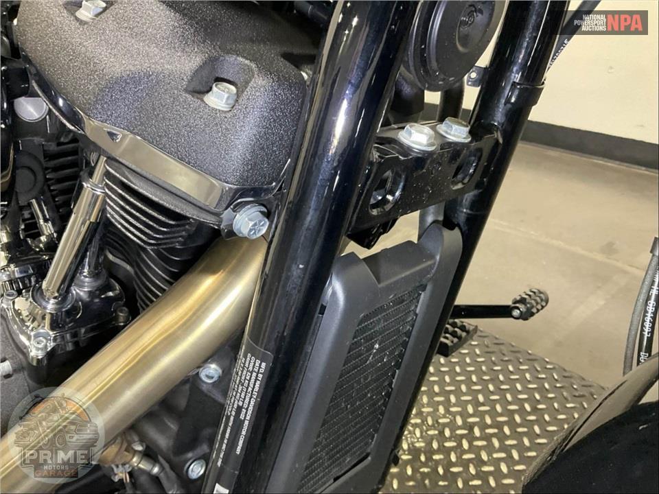 2022 Harley-Davidson FXFBS FAT BOB 114 — фото 11